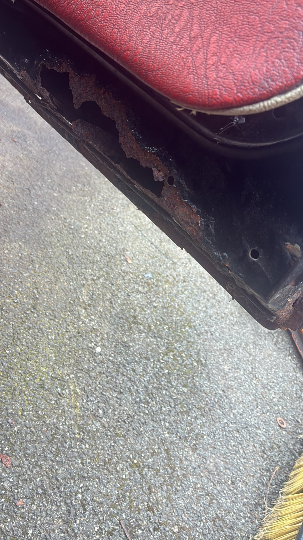 Hole