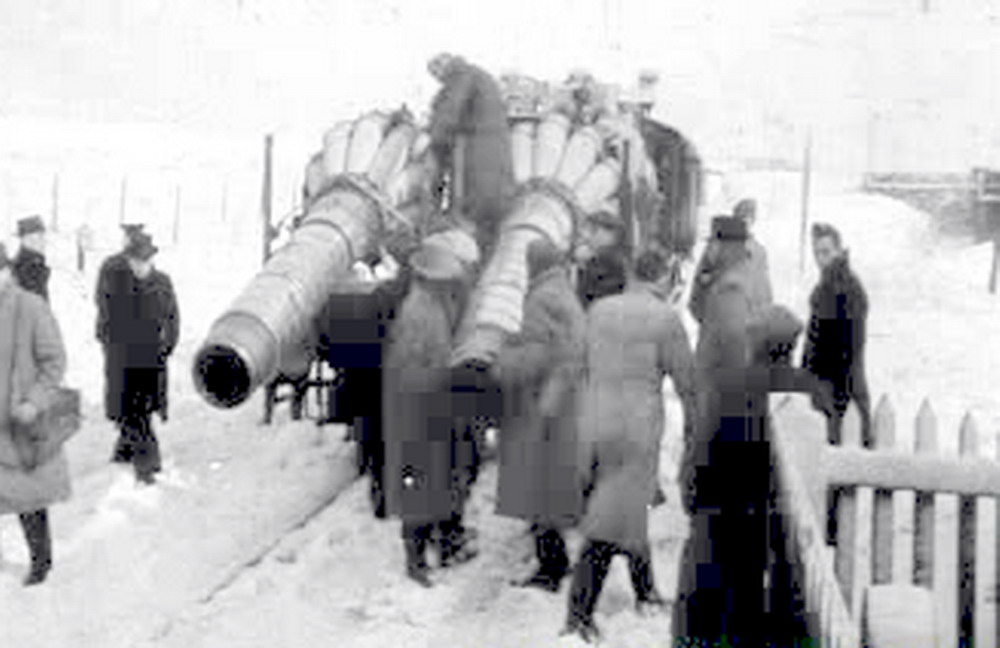 DowlaisTop_Winter1947_JetEngineSnowplough.jpg