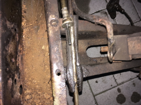 chassis_leg.jpg