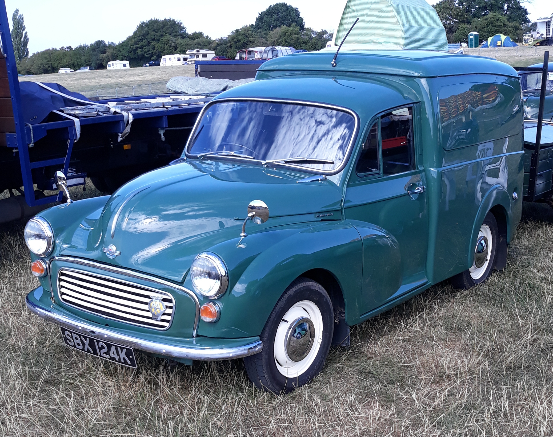 1971 van... with bonnet mouldings