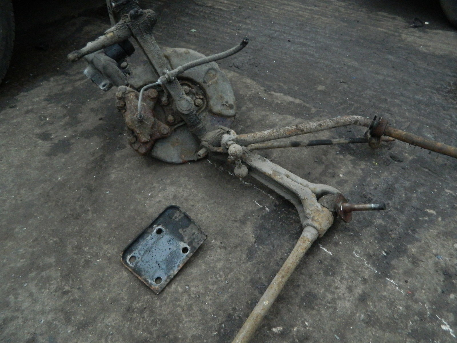 Marina anti roll bar link.jpg