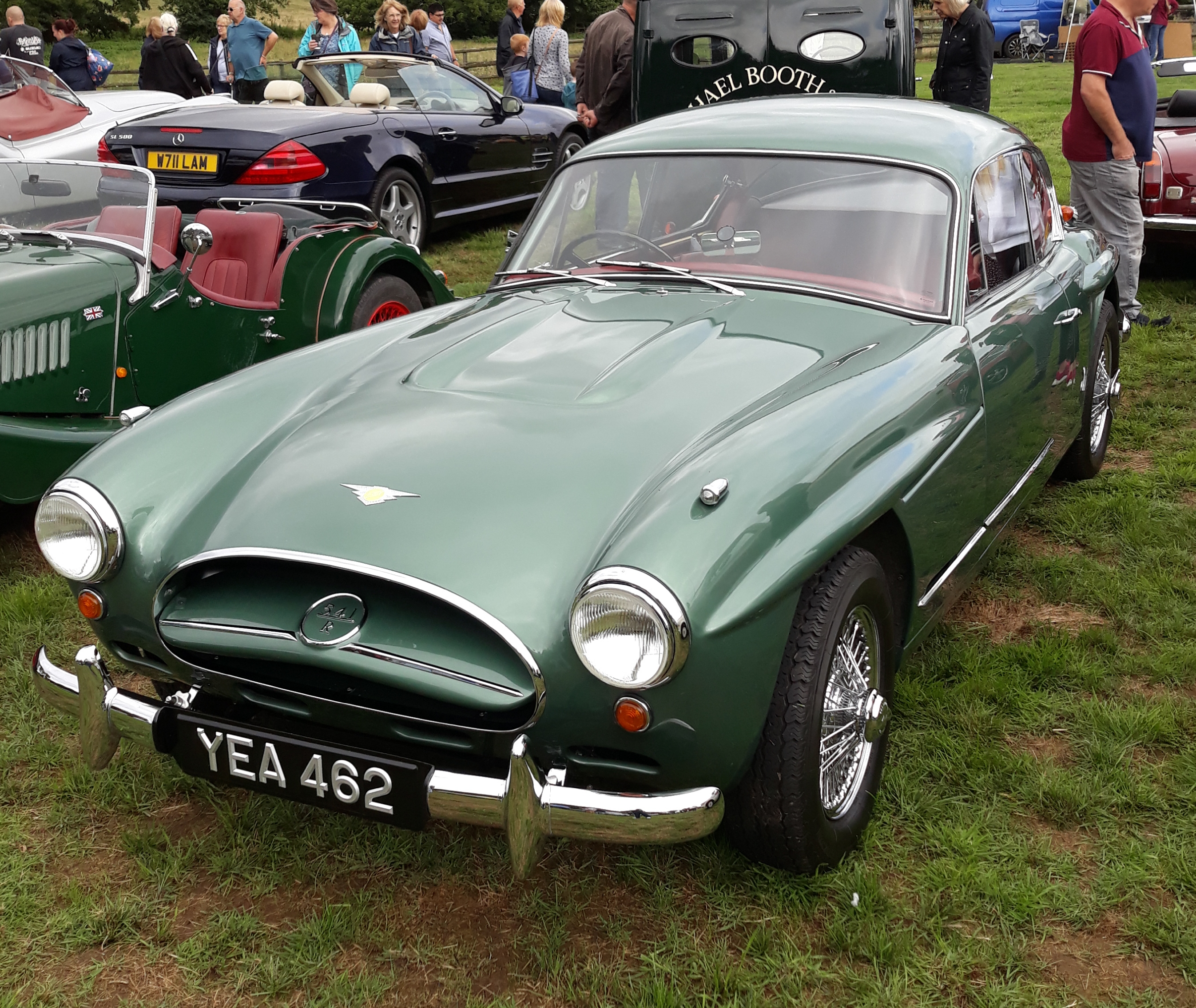 1st prize. 1961 Jensen 541R