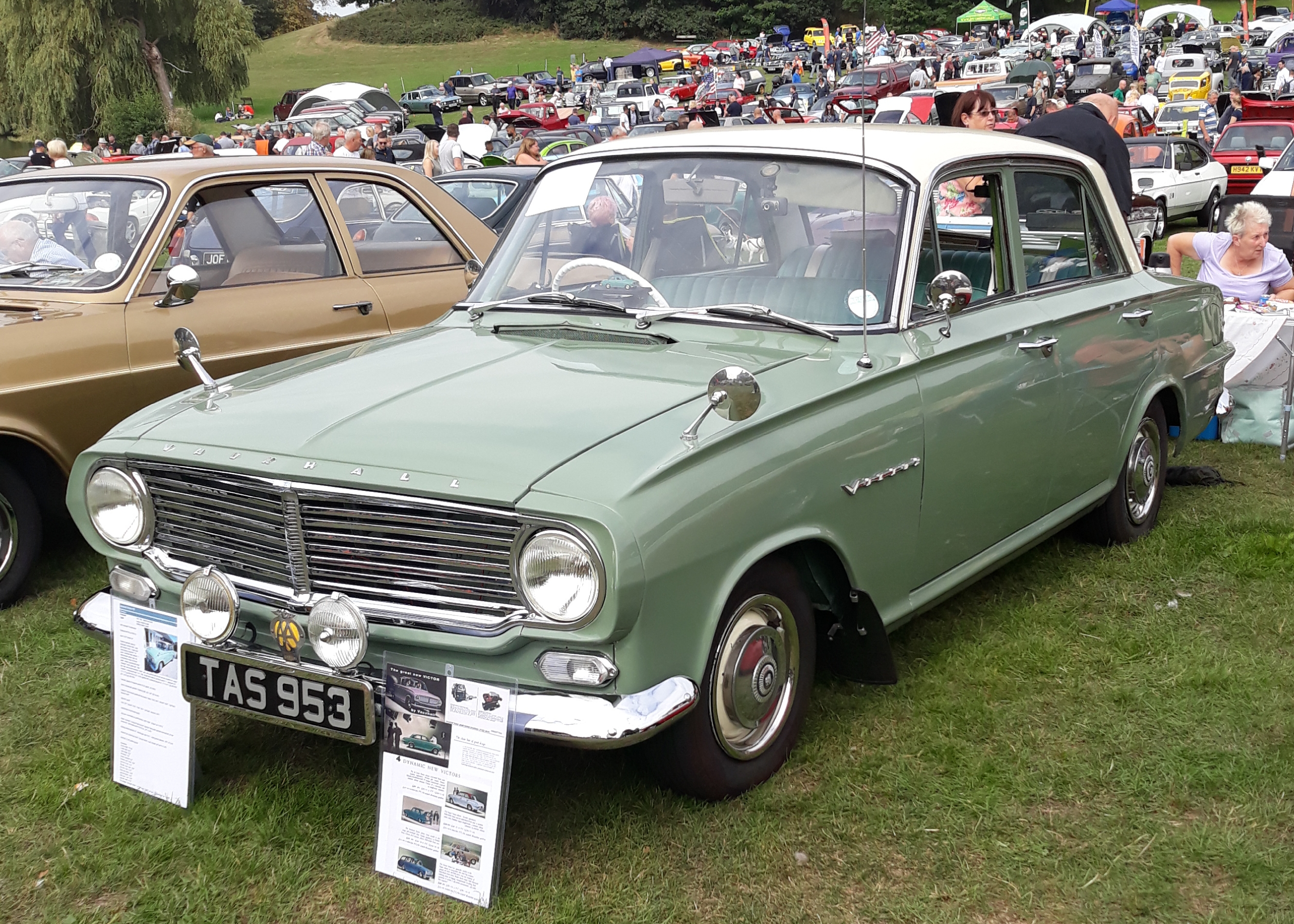 Vauxhall FB Victor