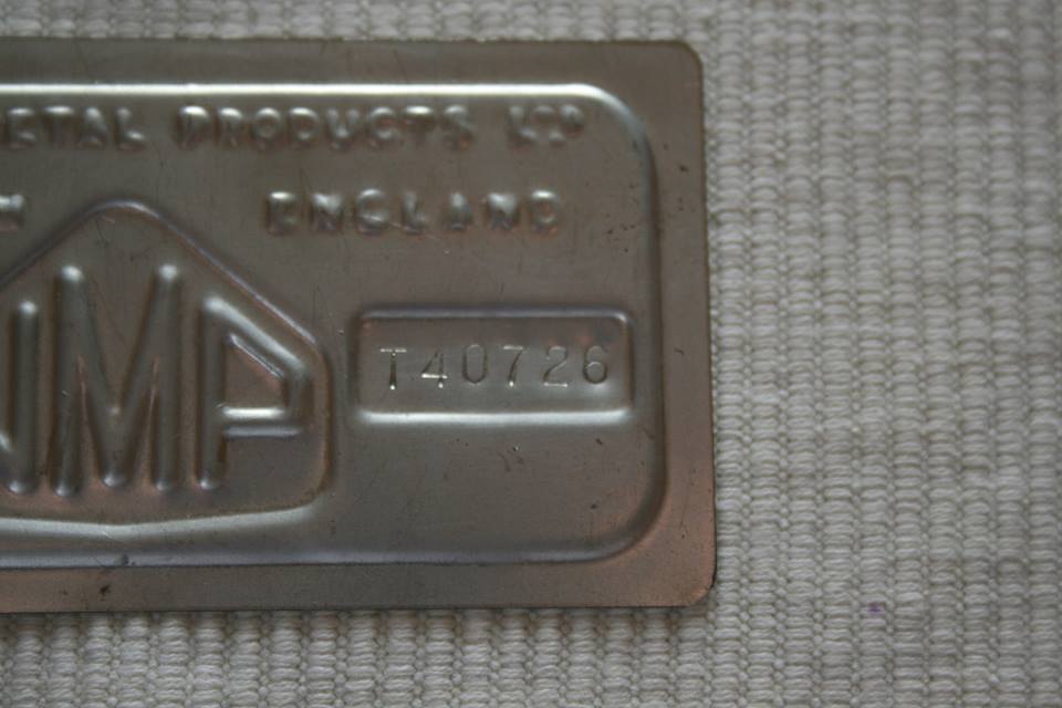 43951512_700468060335169_7952299705671614464_n.jpg