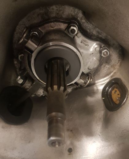 Clutch bearing.JPG