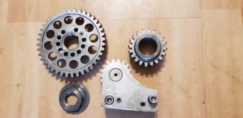 cam drive gears 1.jpg