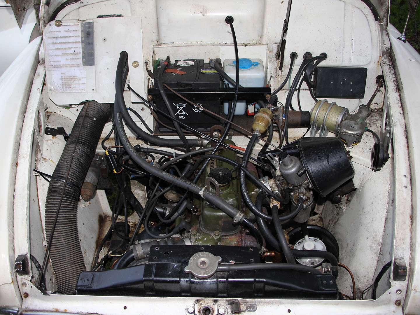 engine bay.jpg