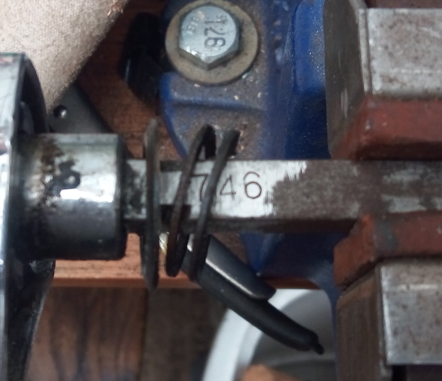 4-Free the washer and spiral spring.jpg
