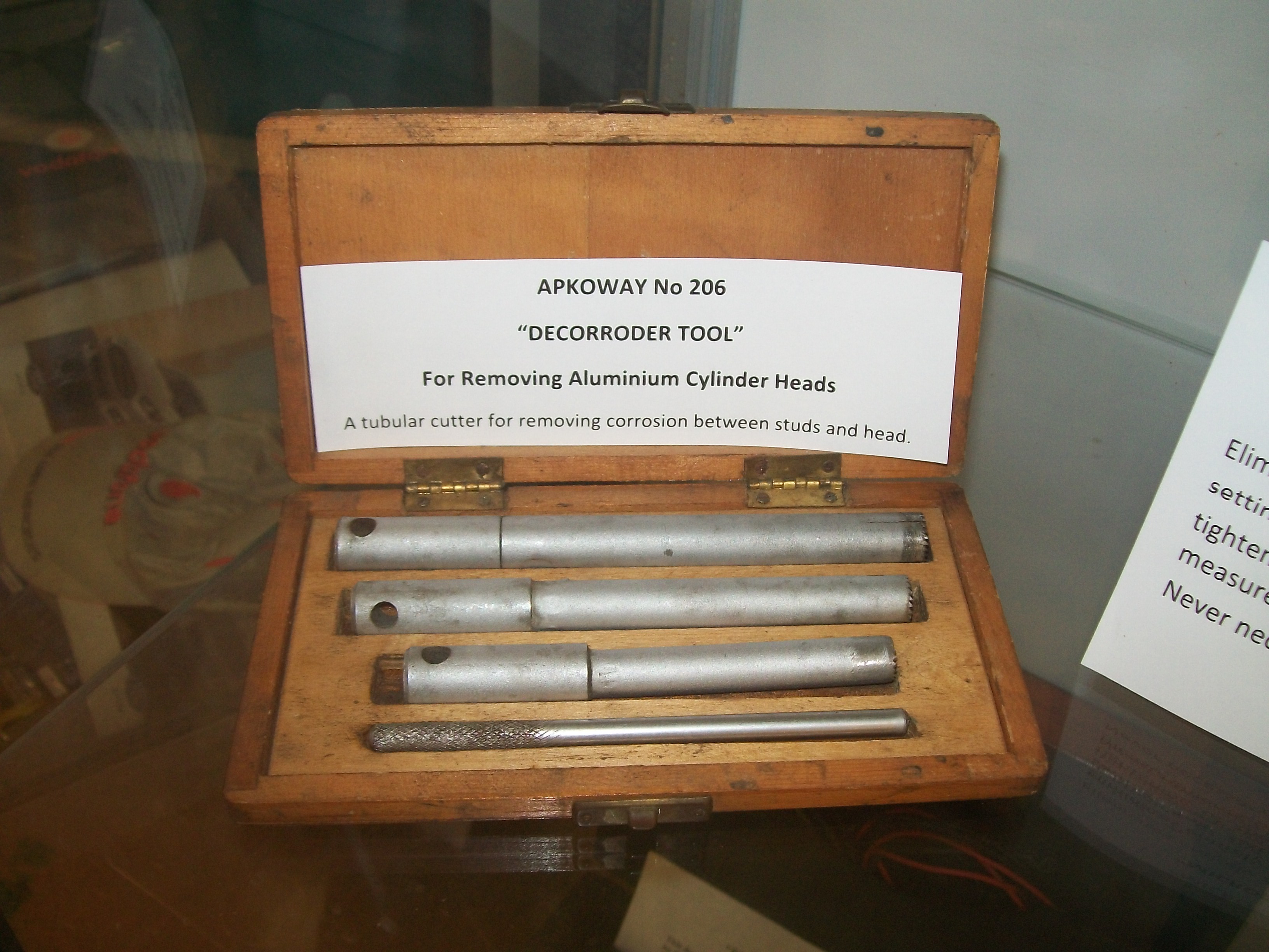 stud release cutter.JPG