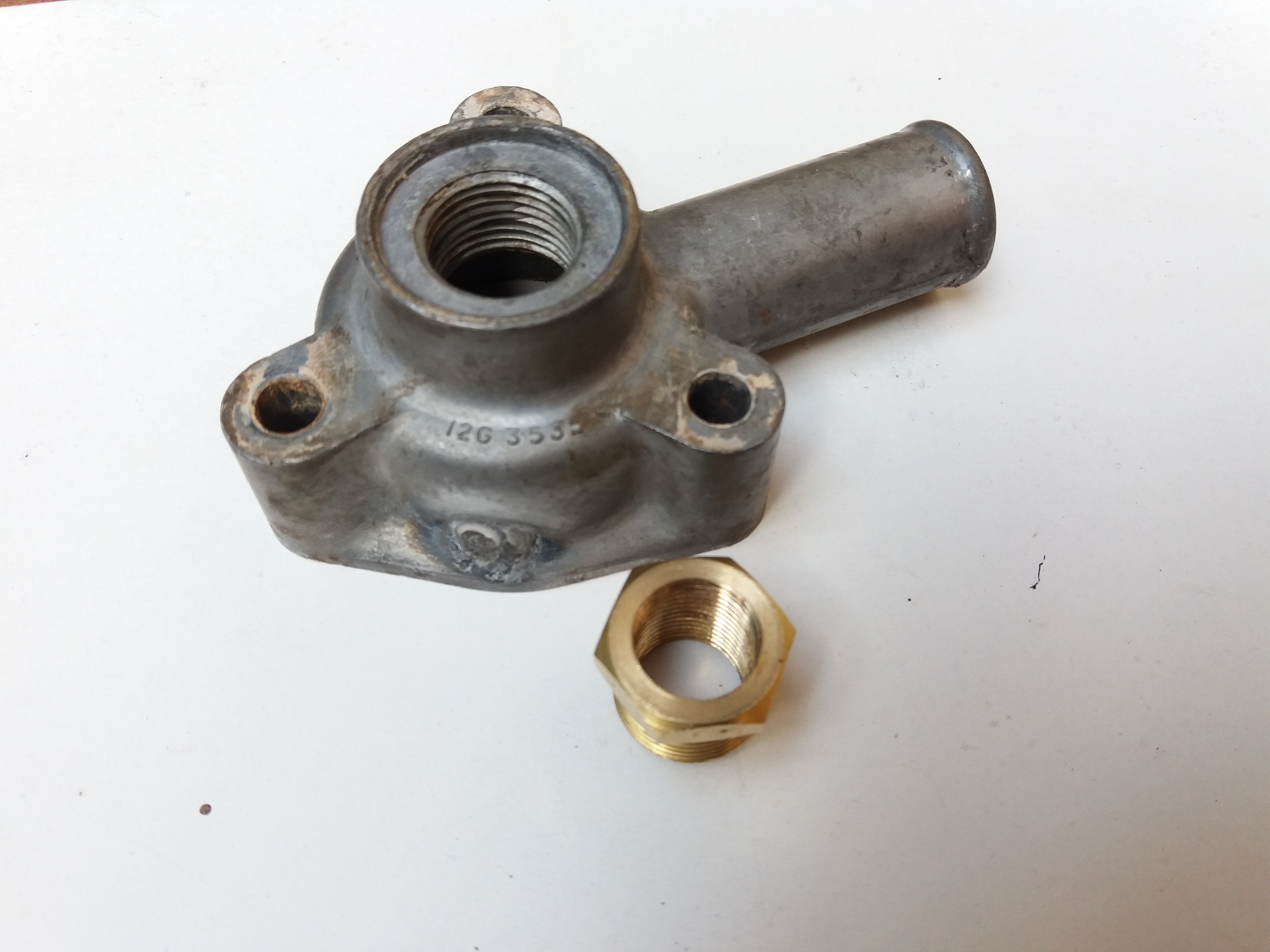 20171205_161258 thermostat housing.jpg